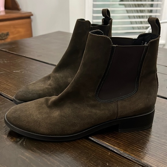 Thursday Boot Co • Dark Brown Suede Duchess Bootie - Picture 2 of 6